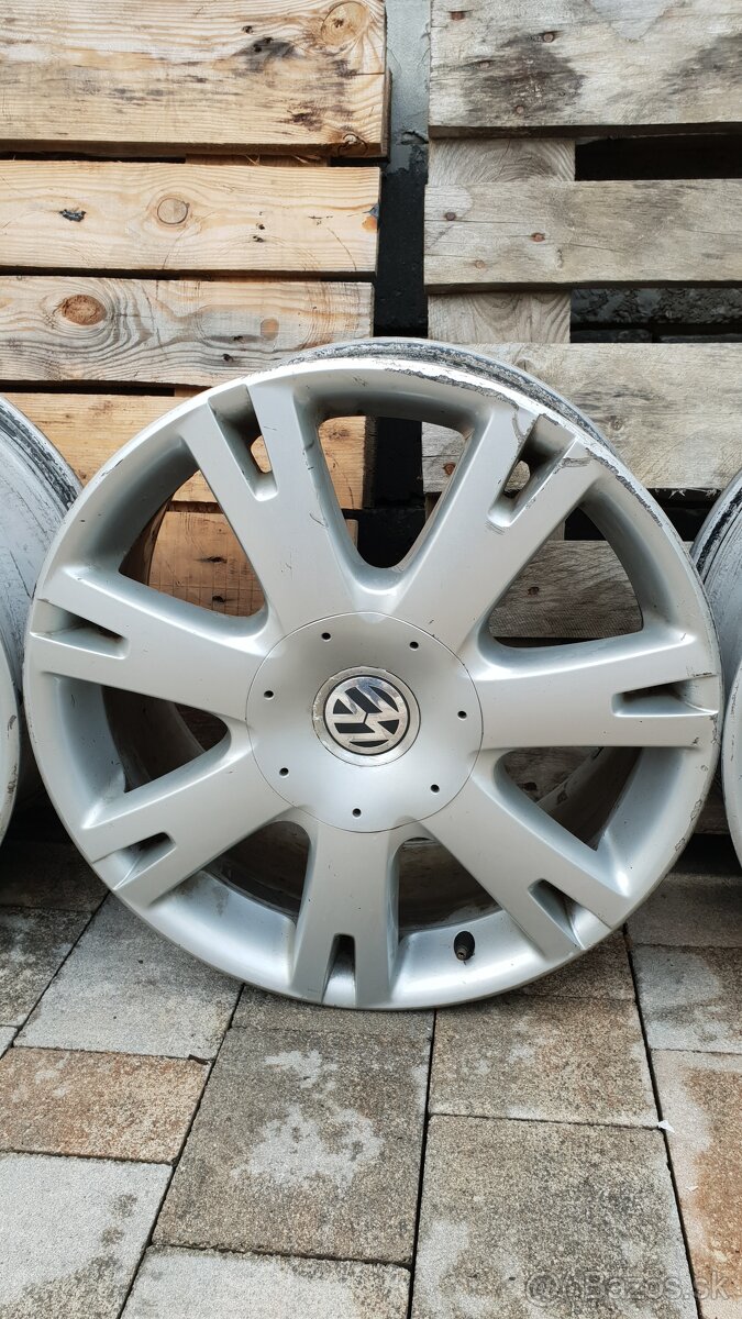 VW Ronal 8 x 18