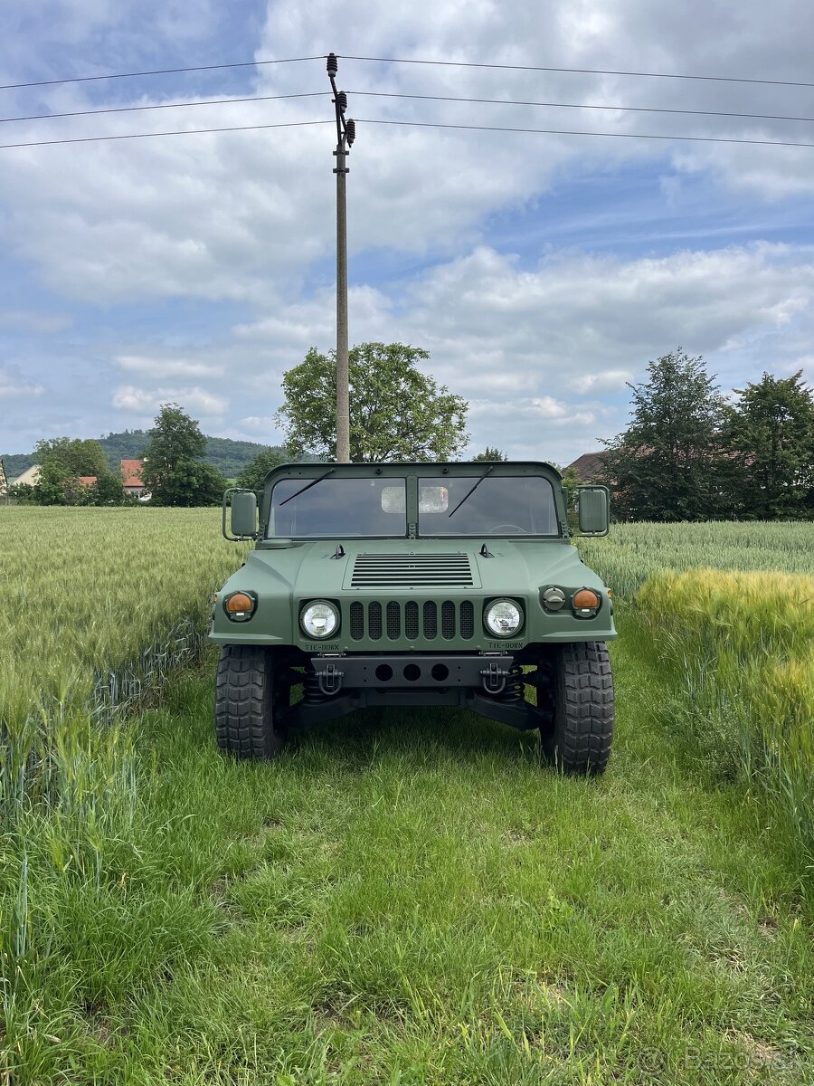 Humvee Hummer H1 HMMWV