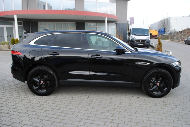 Jaguar F-Pace 2.0D I4 180k AWD A/T⭐SERVIS LEN JAGUAR⭐