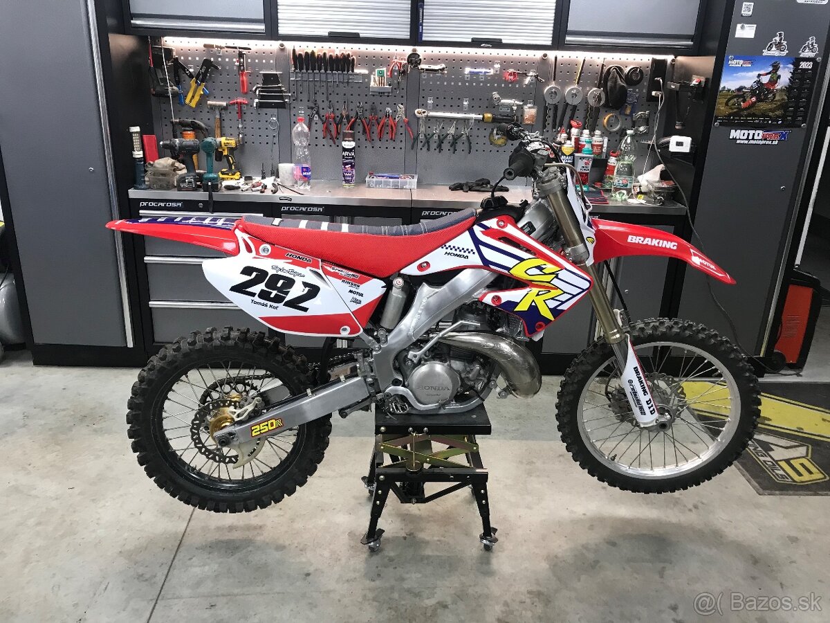 HONDA CR 250