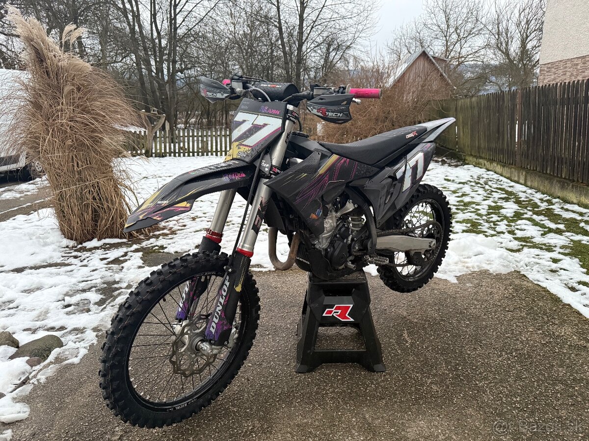 KTM 250