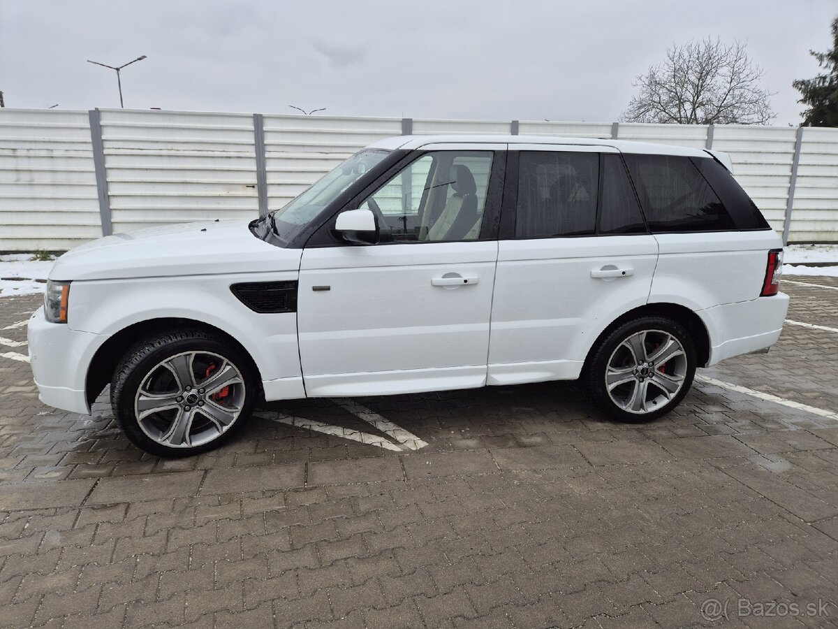 Land rover range rover sport autobiography