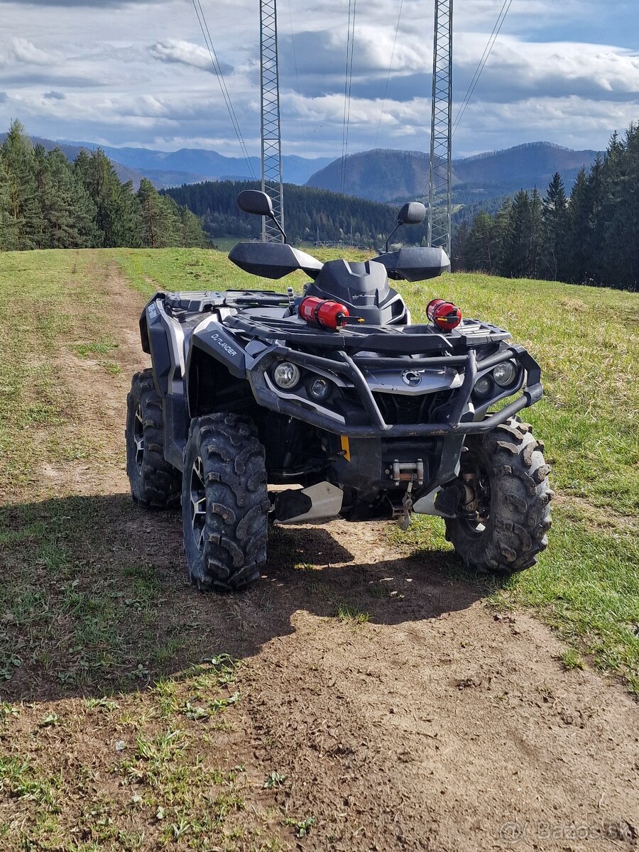 Can Am Outlander 1000 R