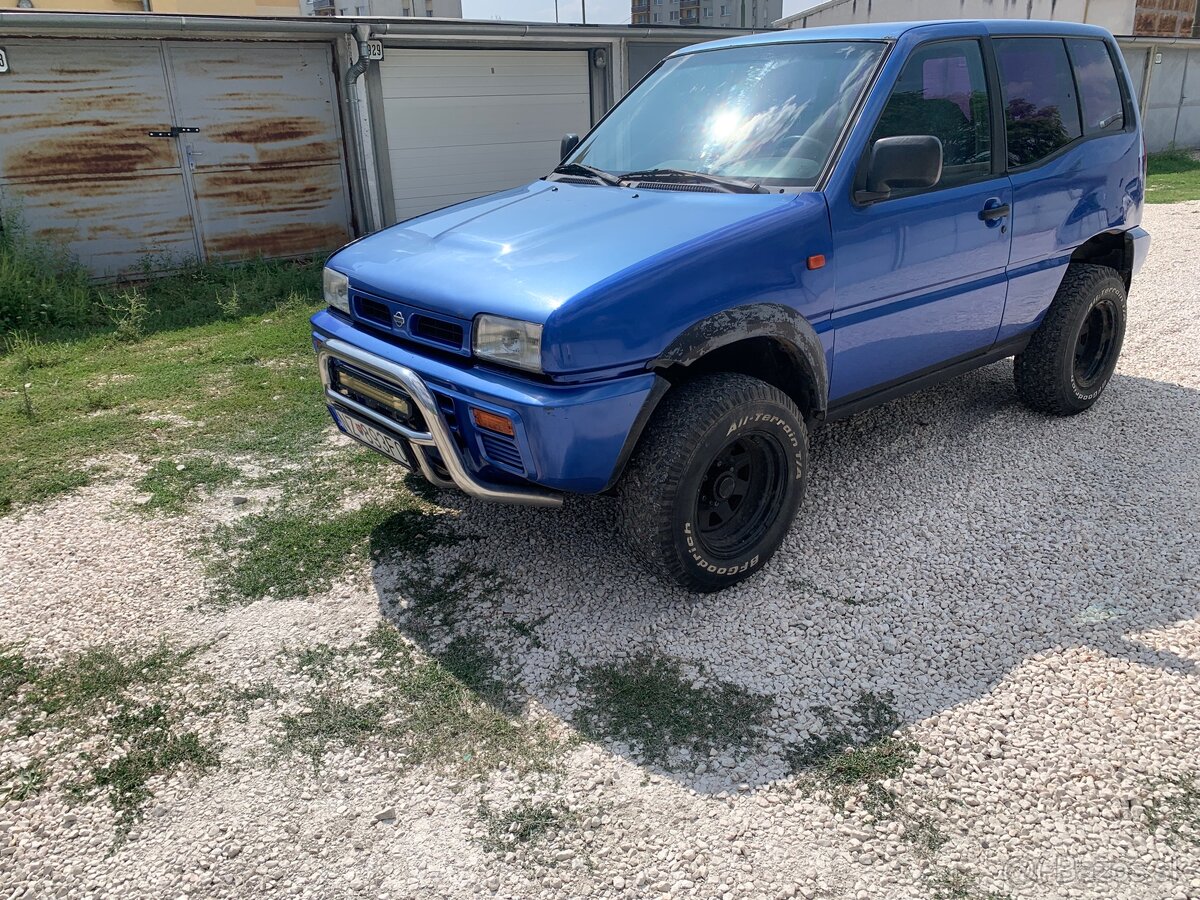 Predám Nissan Terrano II.