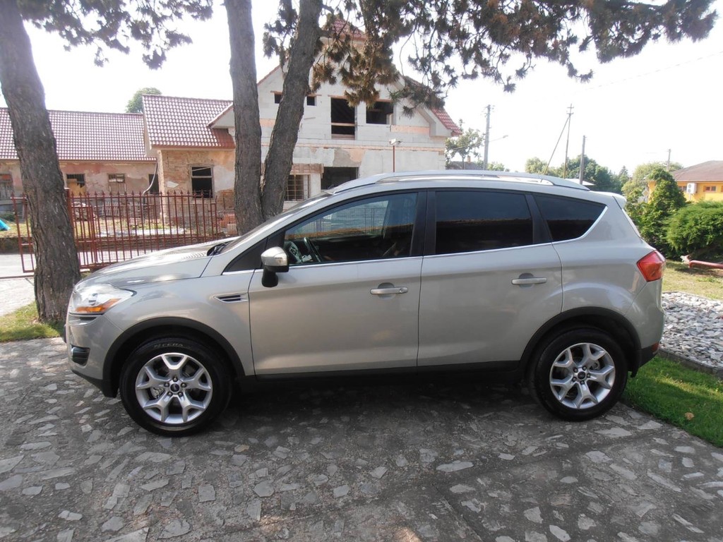 Ford Kuga 2.0 TDCi DPF Titanium 2WD