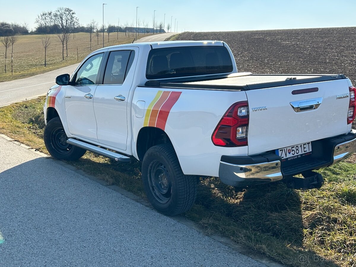 Toyota Hilux 2.8;150kw automat.