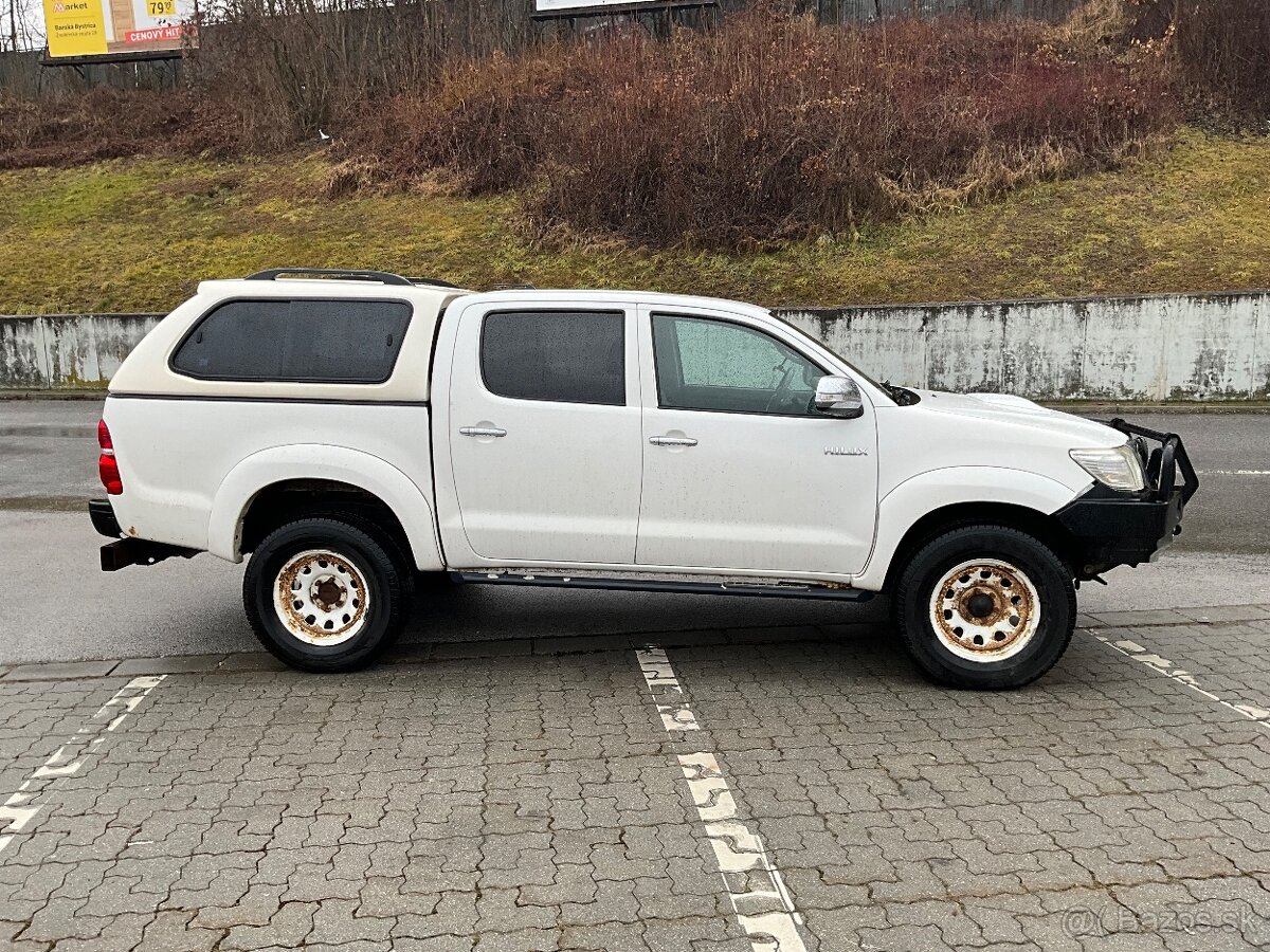 Toyota Hilux 3.0 D-4D 126 Kw M5 4x4