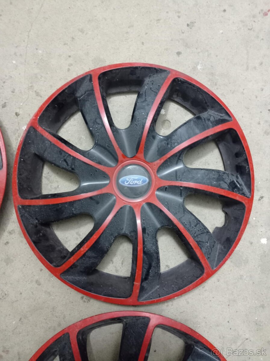 Puklice pre FORD 14" QUAD, Red & Black, 4 ks