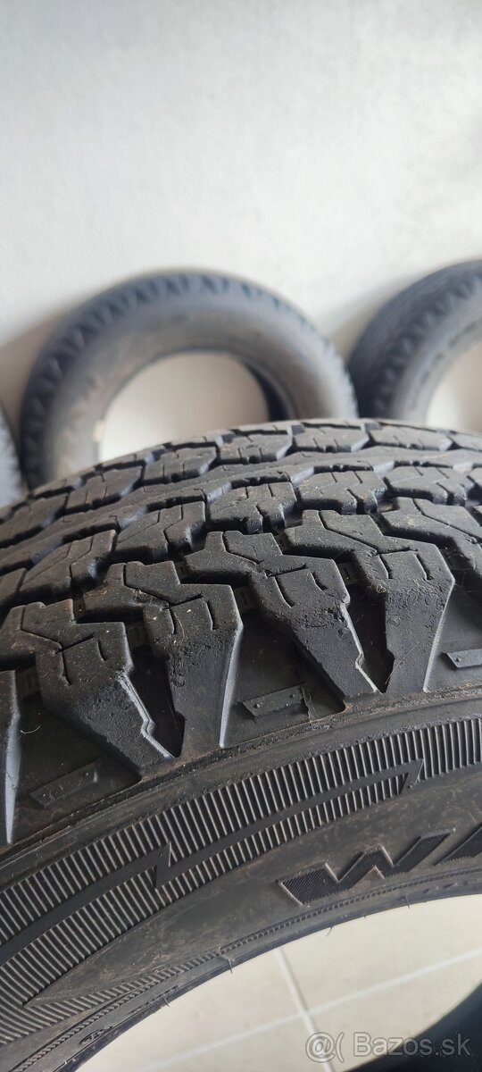 Goodyear Wrangler 265/65R17