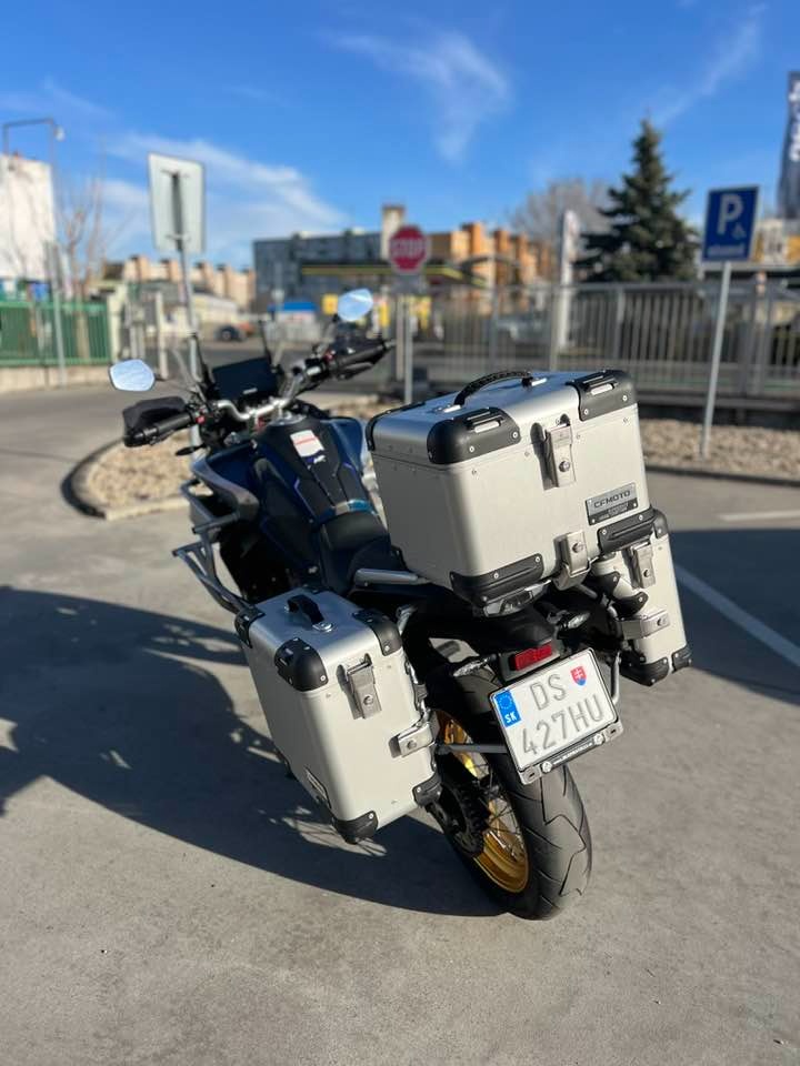 CFMOTO MT800 TOURING