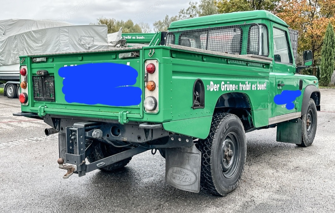 Land rover defender 110 td5 pick up