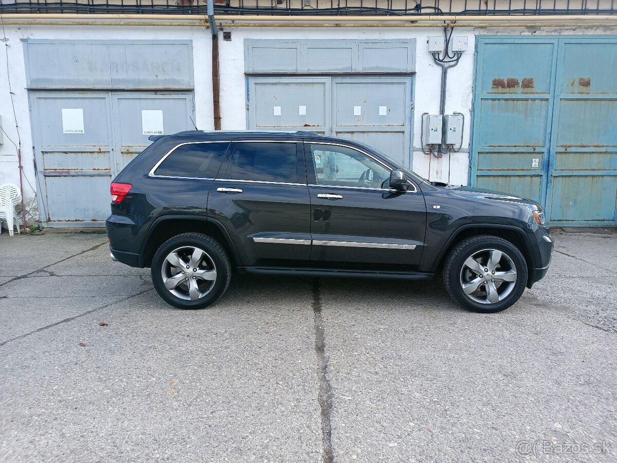 JEEP GRAND CHEROKEE WK2 3.0CRD V6 OVERLAND