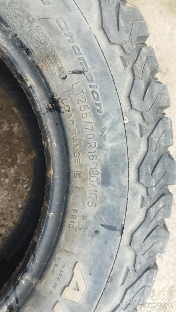 255/70 R16 BFGoodrich All-terrain A/T