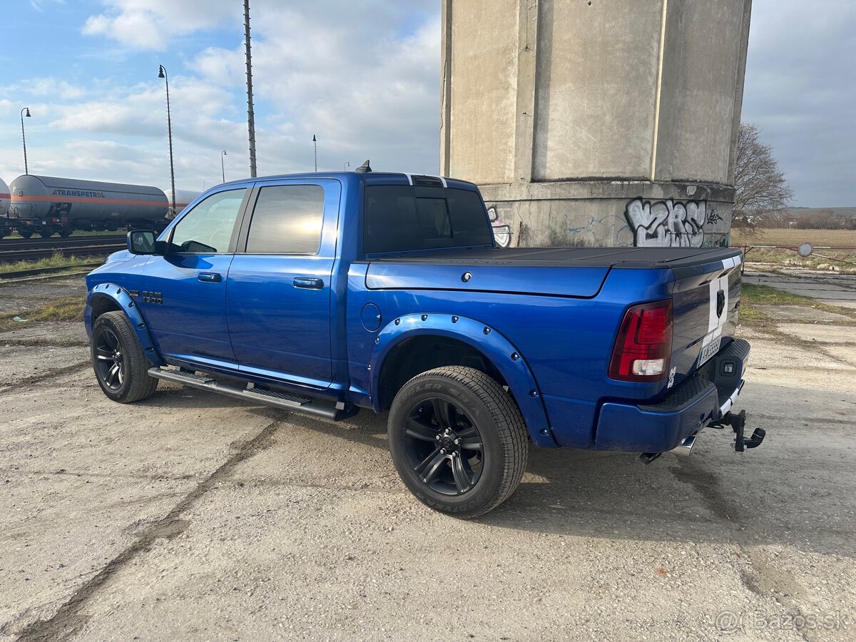 Dodge RAM 1500 Sport 4x4