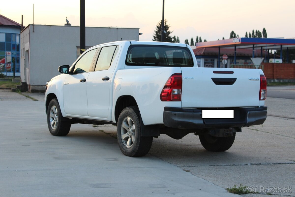 Toyota Hilux DC 2.4 I D-4D Executive