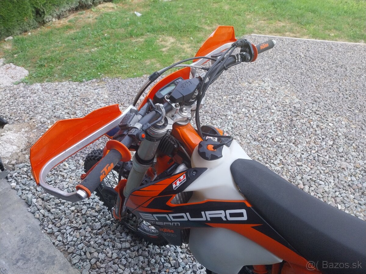 KTM 350 EXC-F  (XCW)