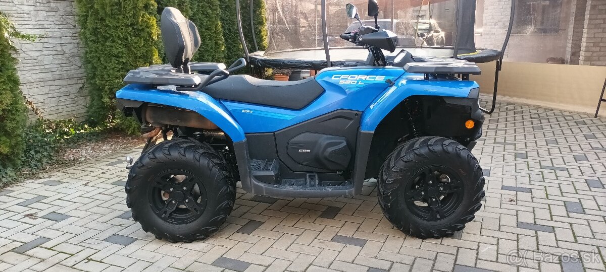 CF Moto CForce 520L 2023 Možný leasing