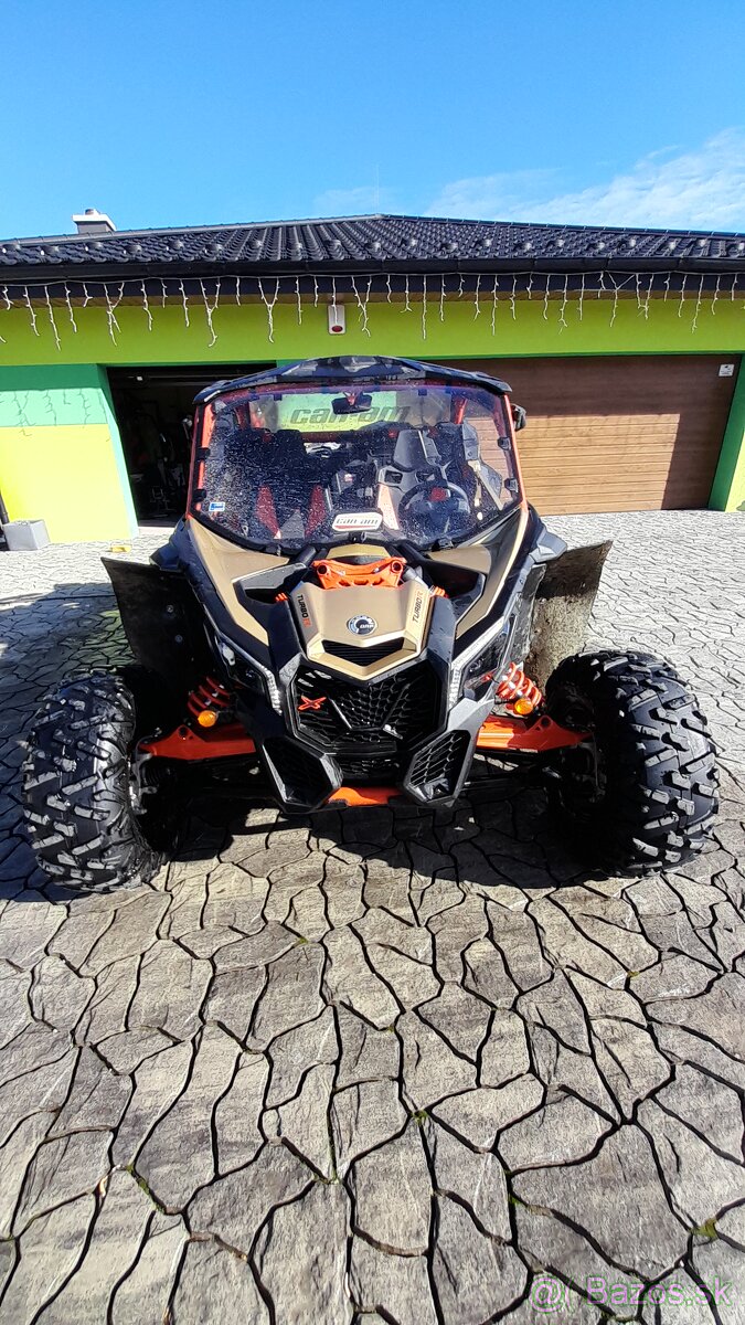 Can am Maverick         X3 XRS