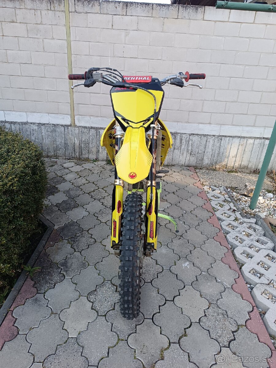 SUZUKI RMZ 250