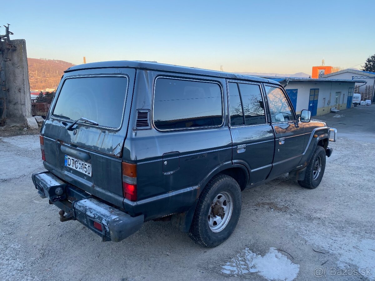 Toyota Land Cruiser HJ61