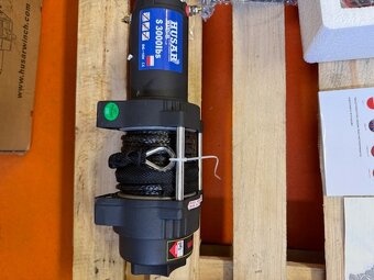 Naviják ele. 12 V HusarWinch BST S 3000 lbs syntetické lano