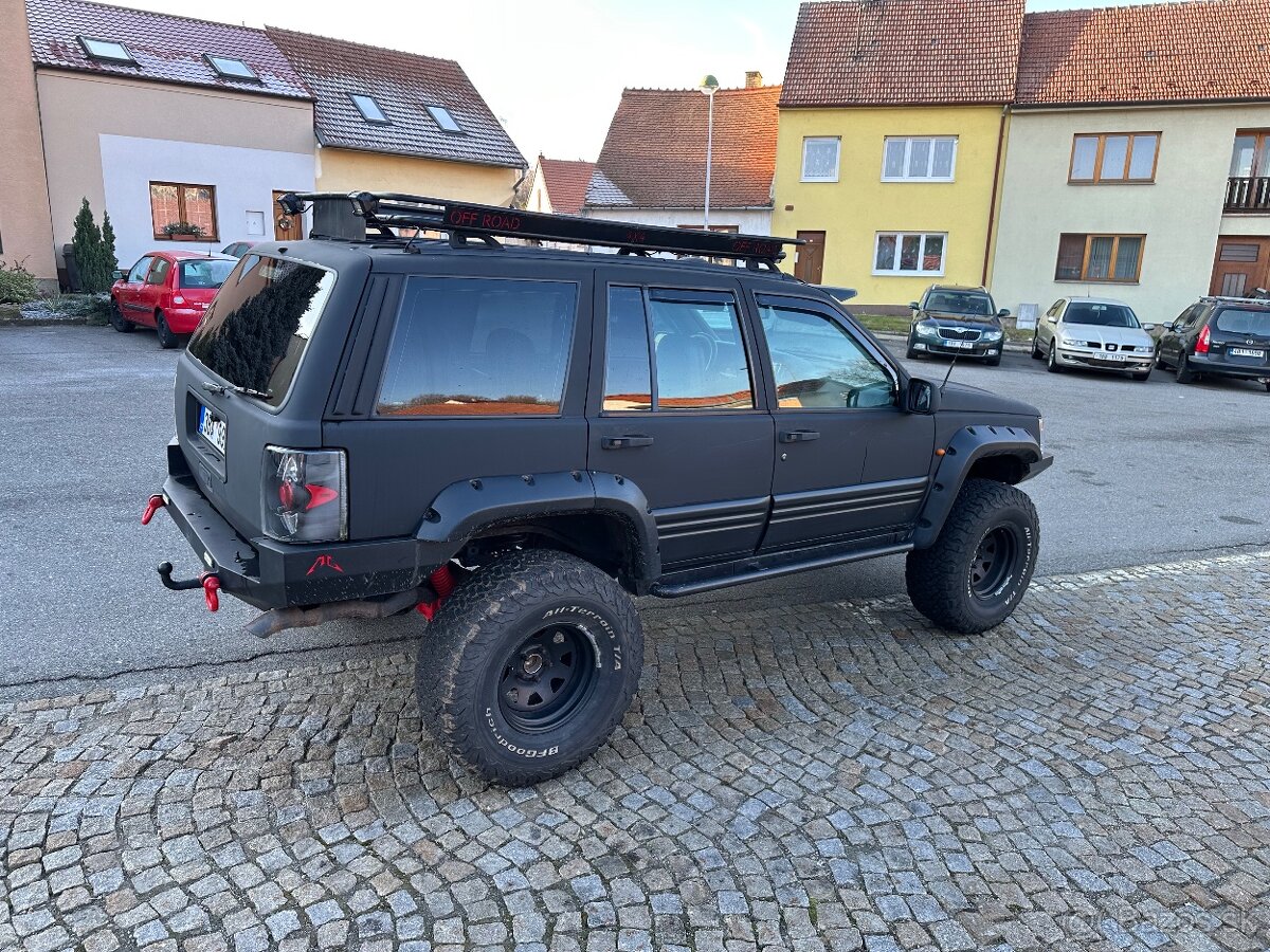 Jeep Grand Cherokee ZJ 5.2 V8 4x4 Limited