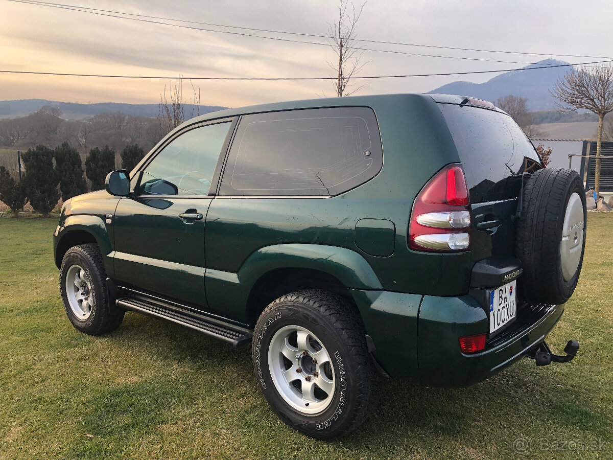 Toyota Land Cruiser J12