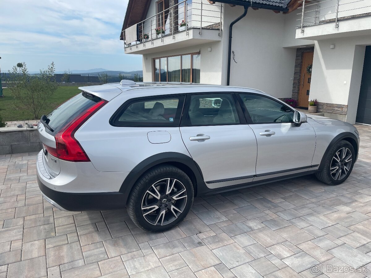 Volvo V90 CC odpočet Dph