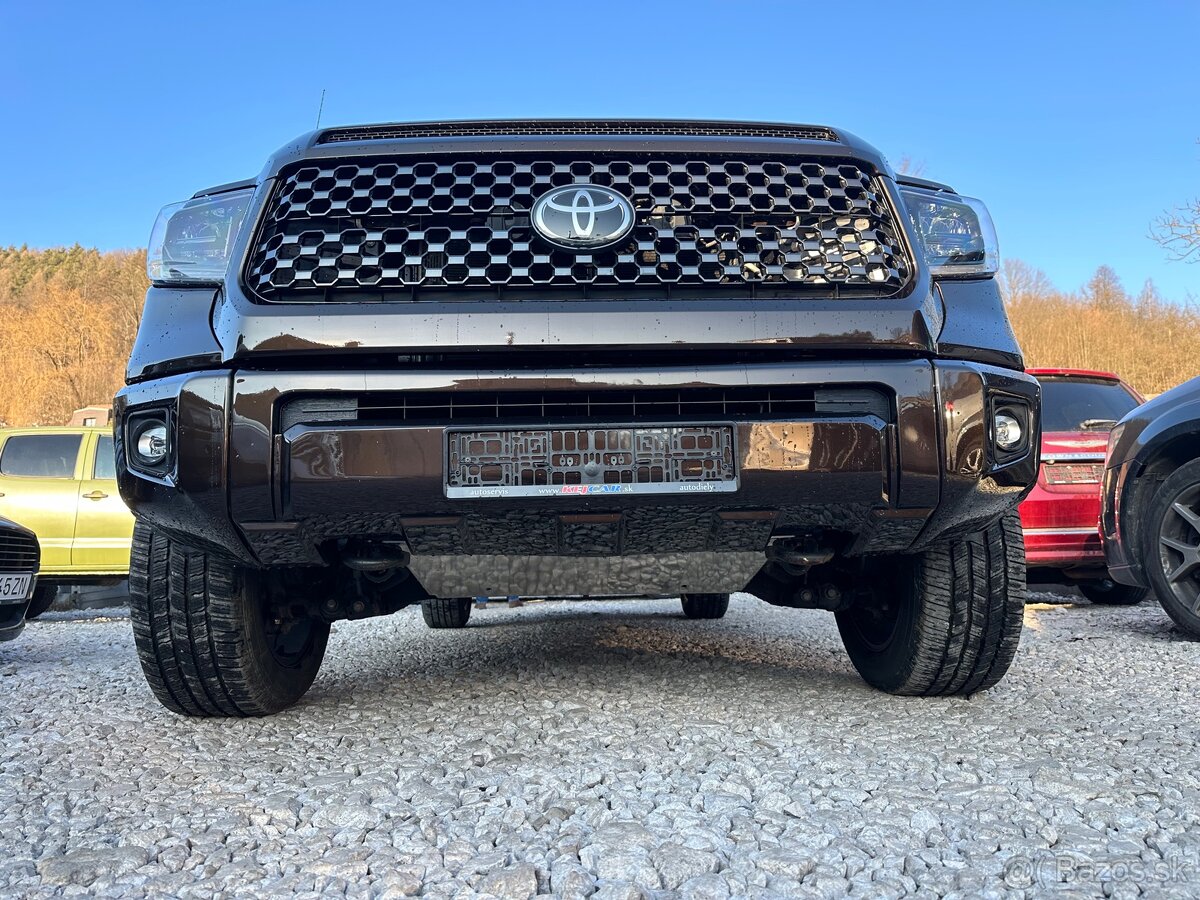 2019 Toyota Tundra Platinum 1794 5,7 V8 LPG Radar FullLED