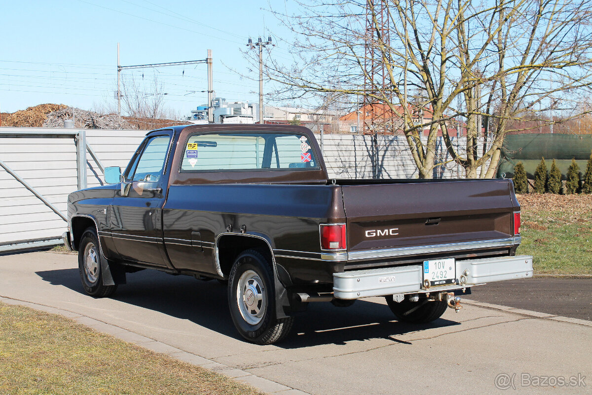 1984 GMC Sierra 2500 - vynikající původní stav