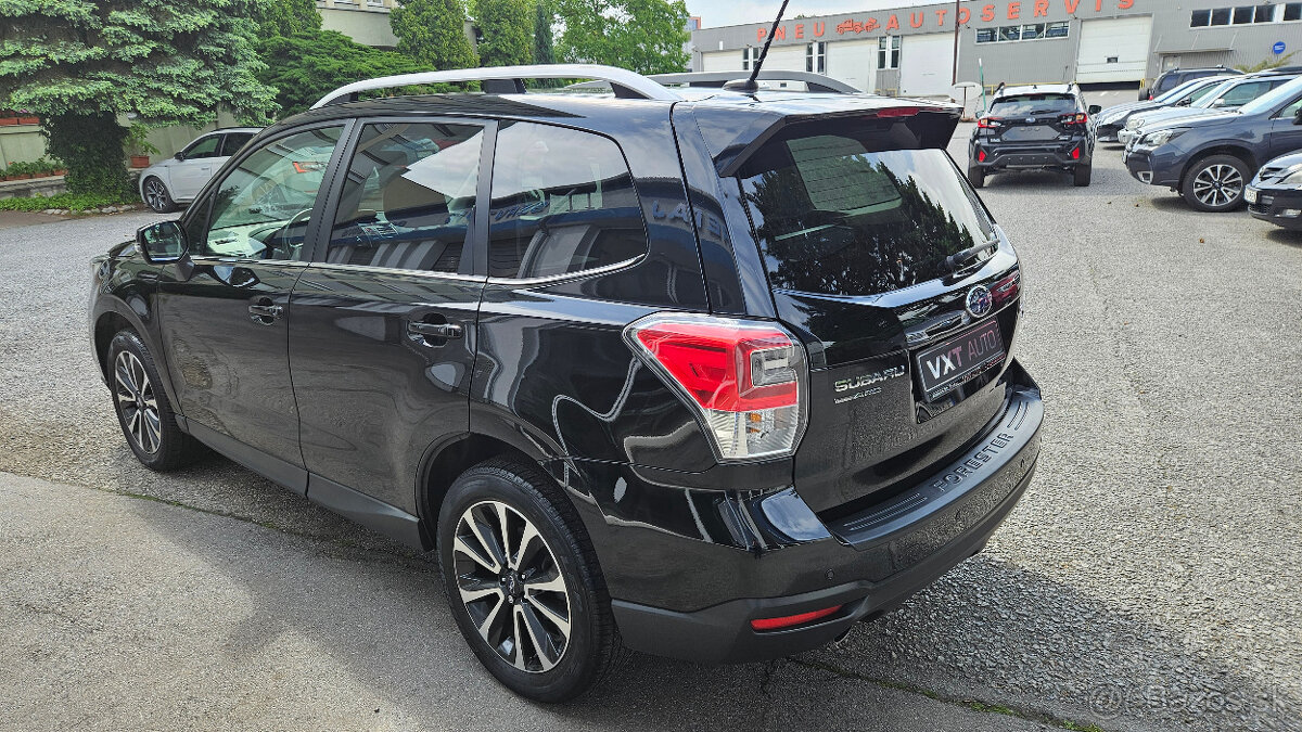 Subaru Forester 2.0i XT CVT Sport NAVI