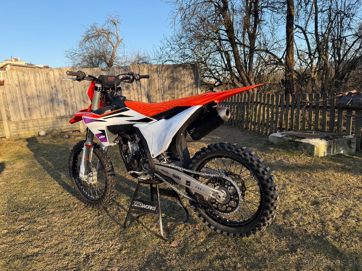 KTM 250