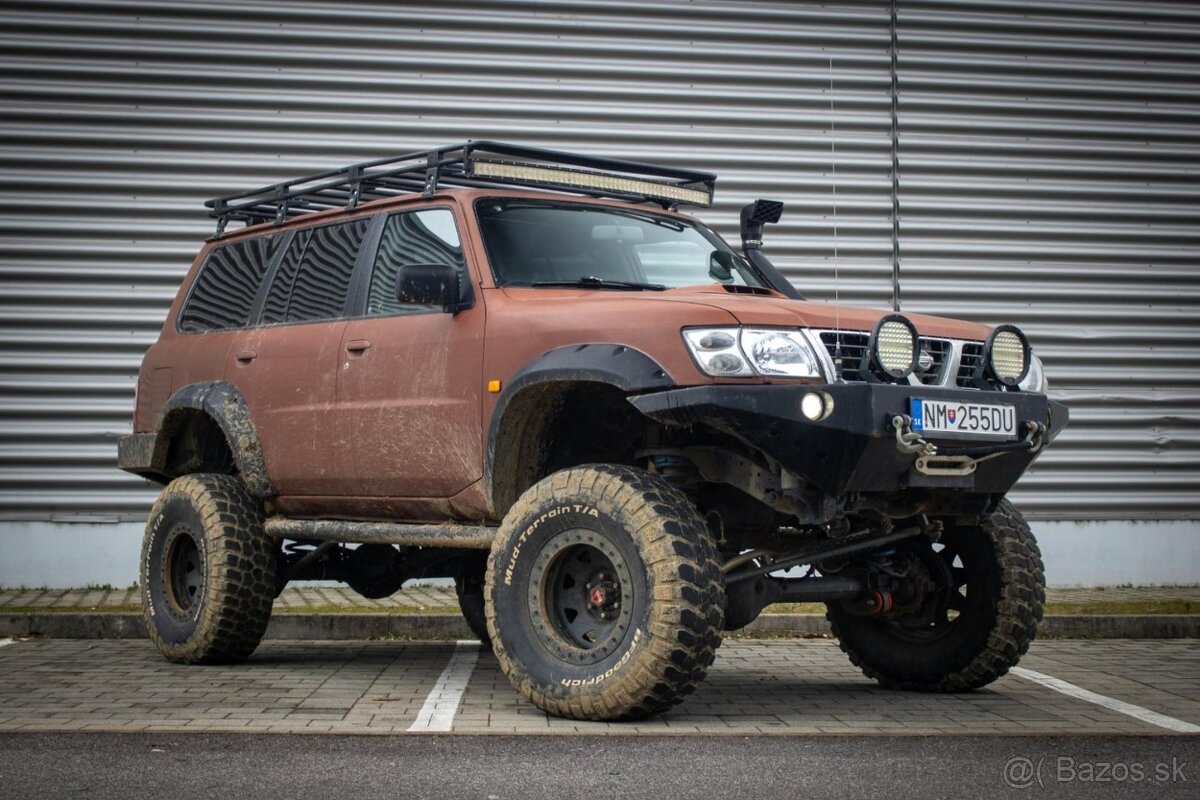 NISSAN PATROL GR 2.8 TDI Y61 Vagón