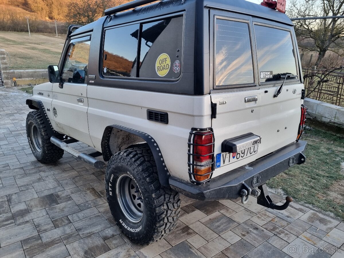 Toyota land cruiser lj73