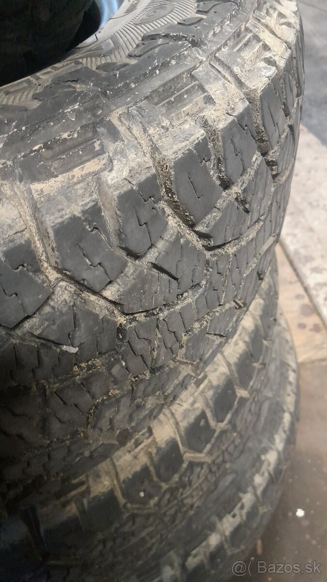 Terénné pneu hankook dynapro 205/70 r15