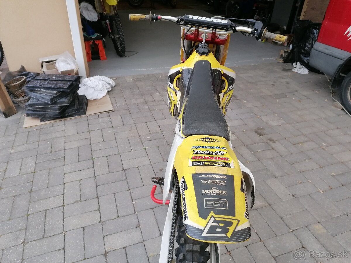 Suzuki RM 125