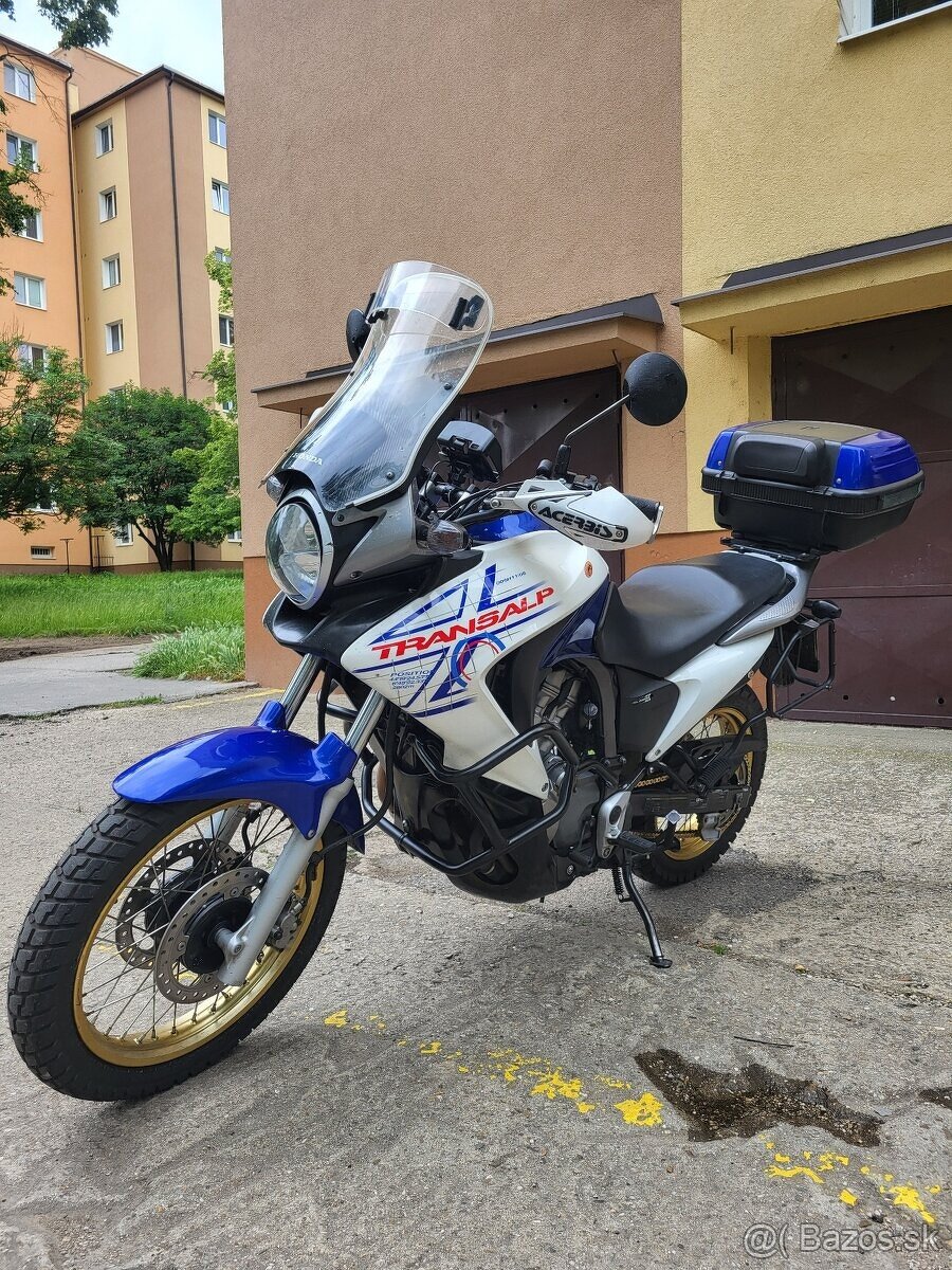 Predám Honda XL 700 Transalp r.2009