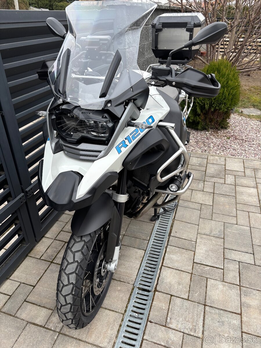 BMW r1200gs adventure