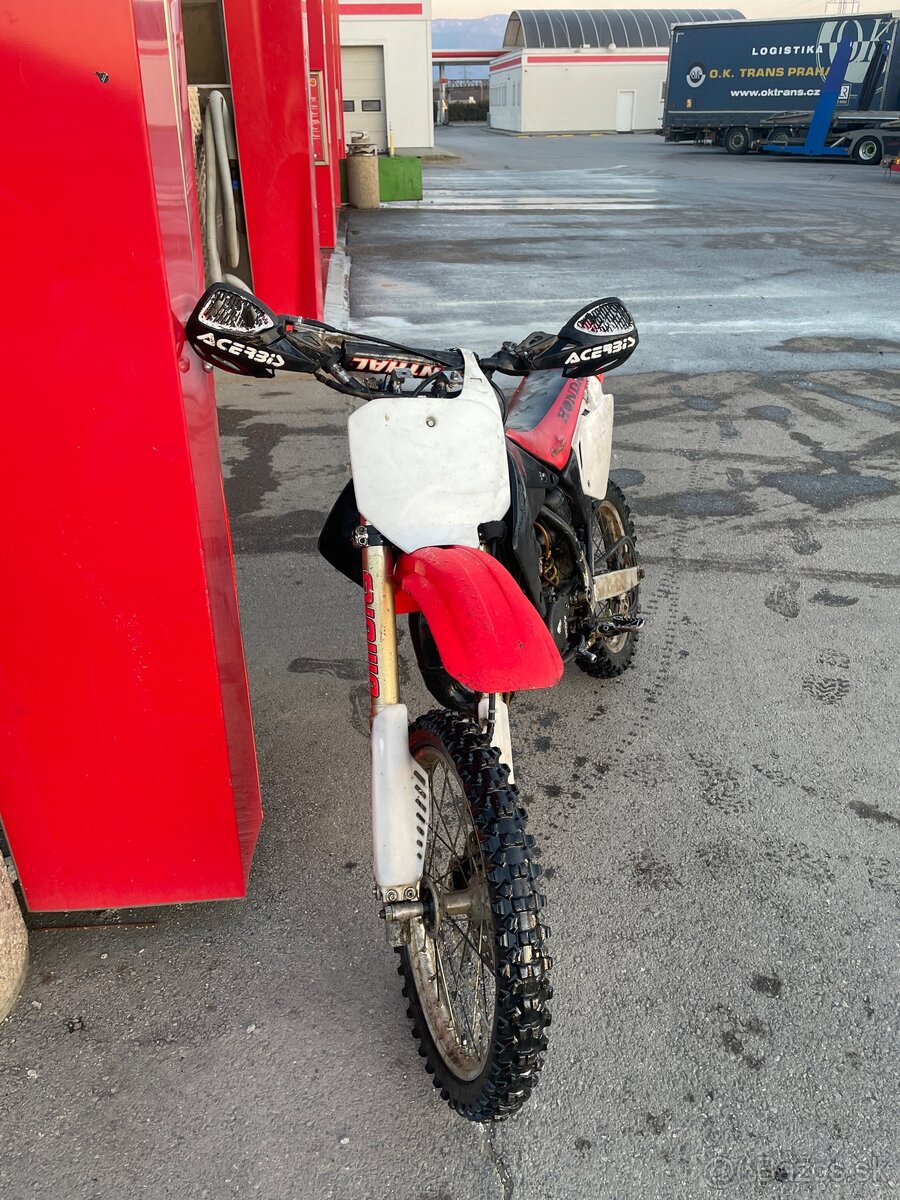 Honda cr85r