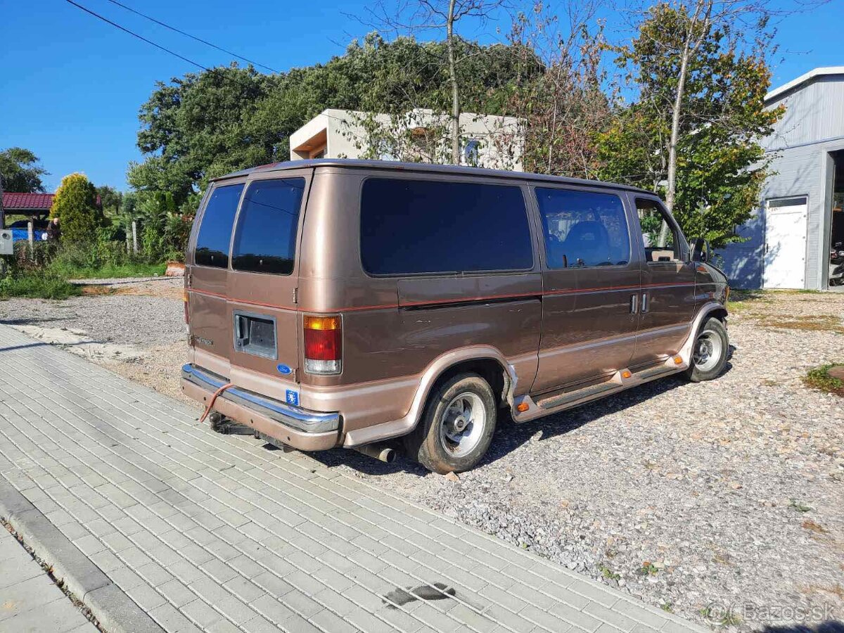 ford e150 ecoline club wagon