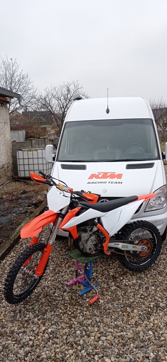 KTM