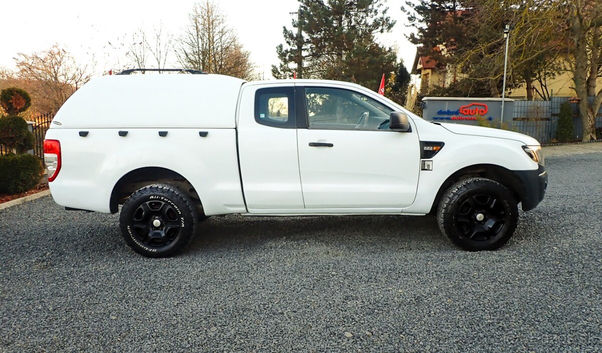 FORD RANGER 2.2 TDCi 4x4 - ŤAŽNE-VYHREV SED.-KLIMA-STK