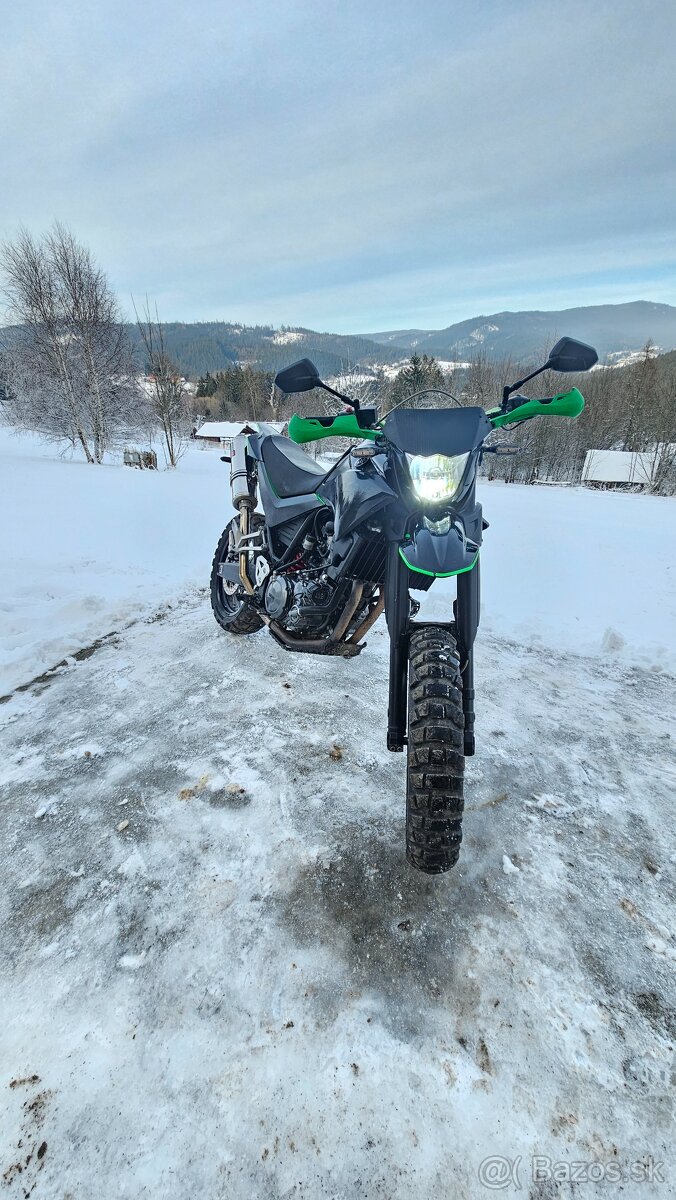 Yamaha XT660X