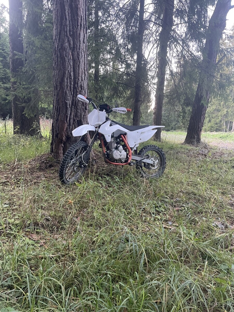 Minirocket Hurricane 250ccm 19/16