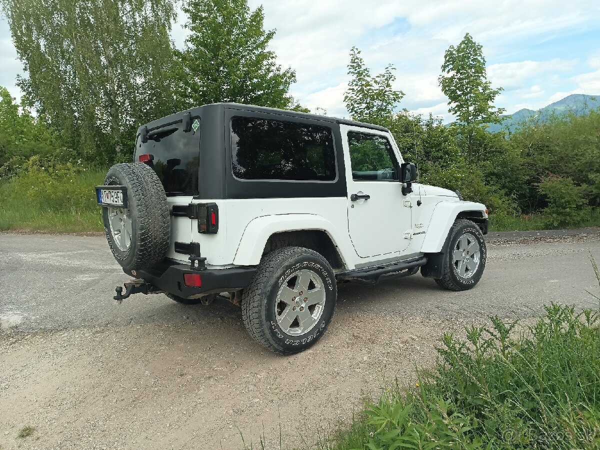 Jeep Wrangler Sahara JK 3,8 benzín V6 LPG