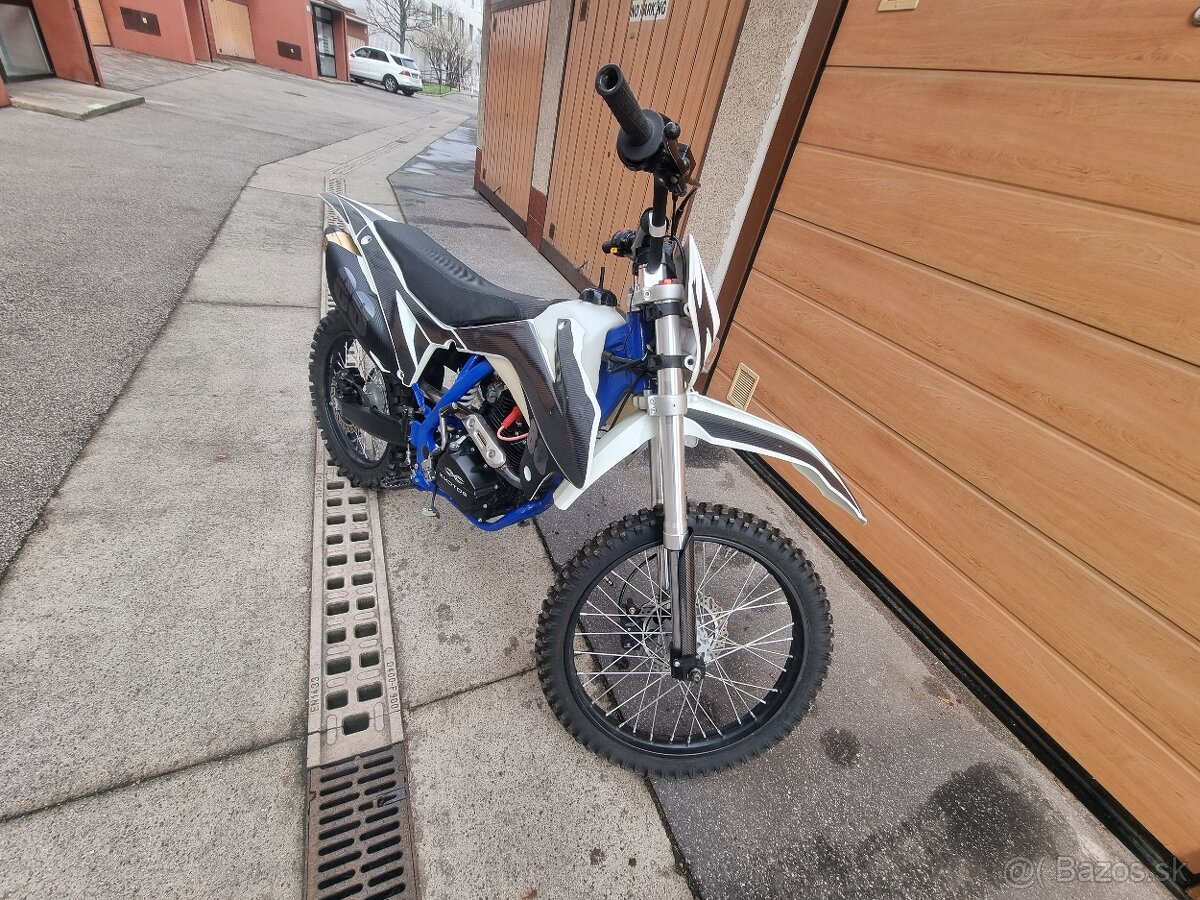 Xmotos XB-88 250ccm 2022