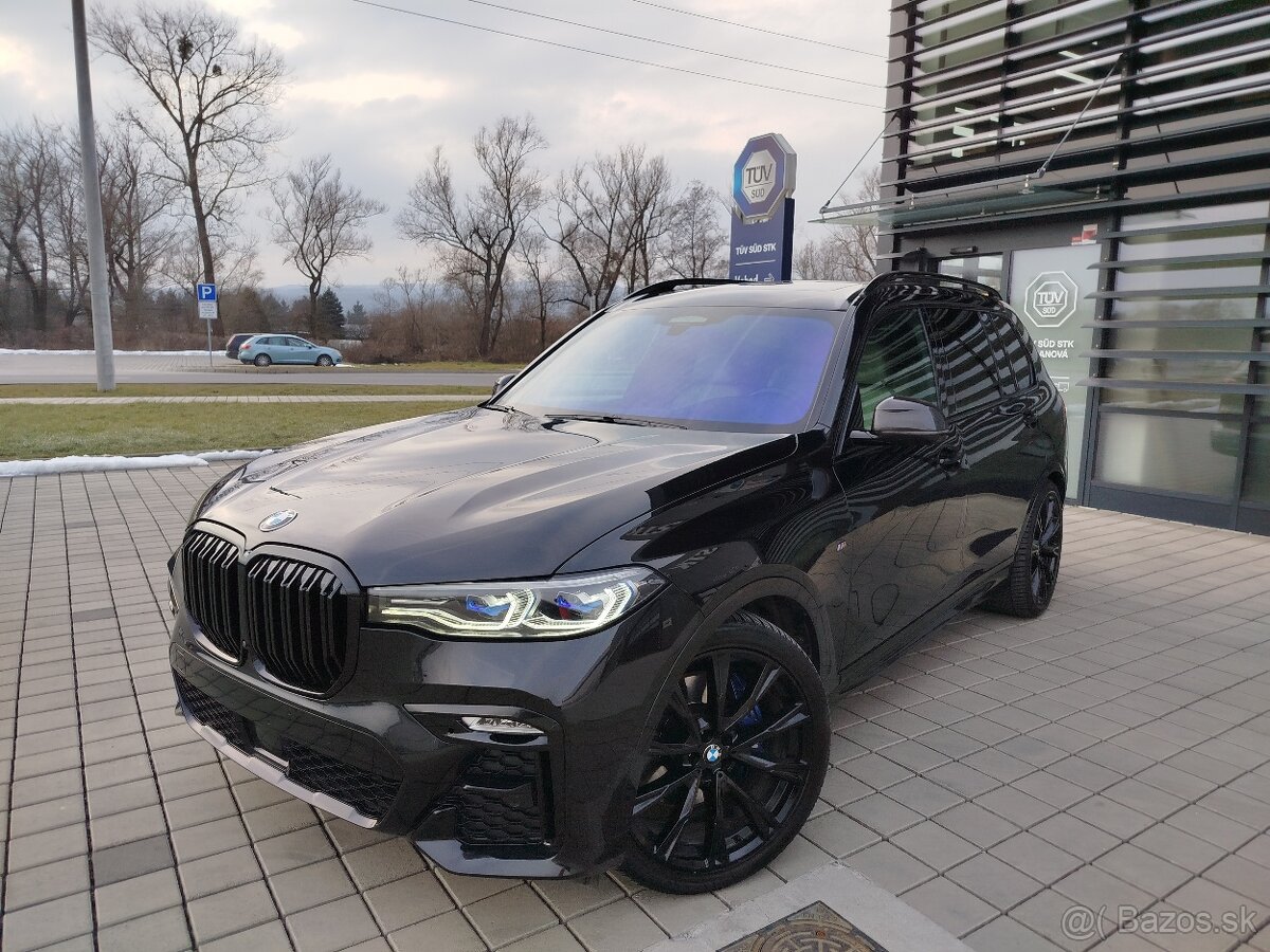 BMW X7 xDrive M50i A/T M-Packet 530PS V8 / 2021