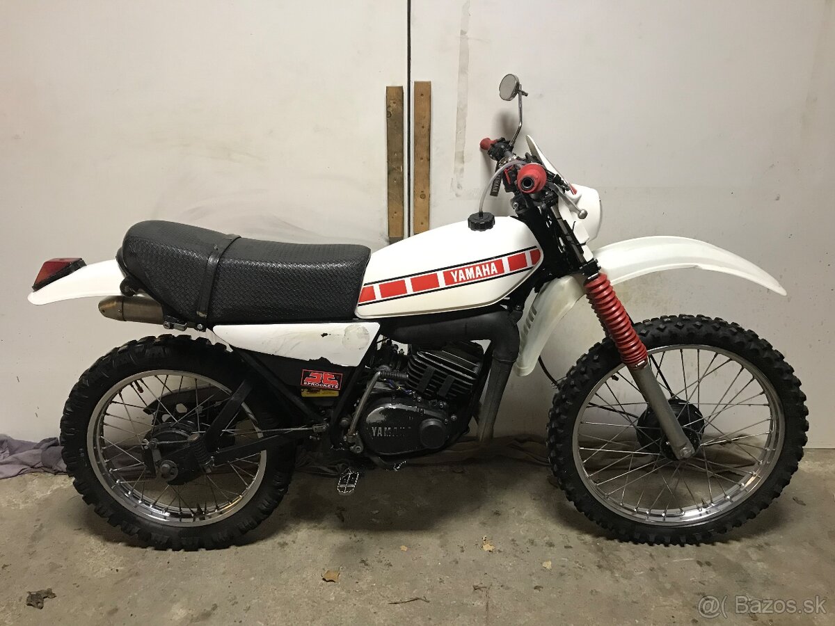 YAMAHA DT 125 MX