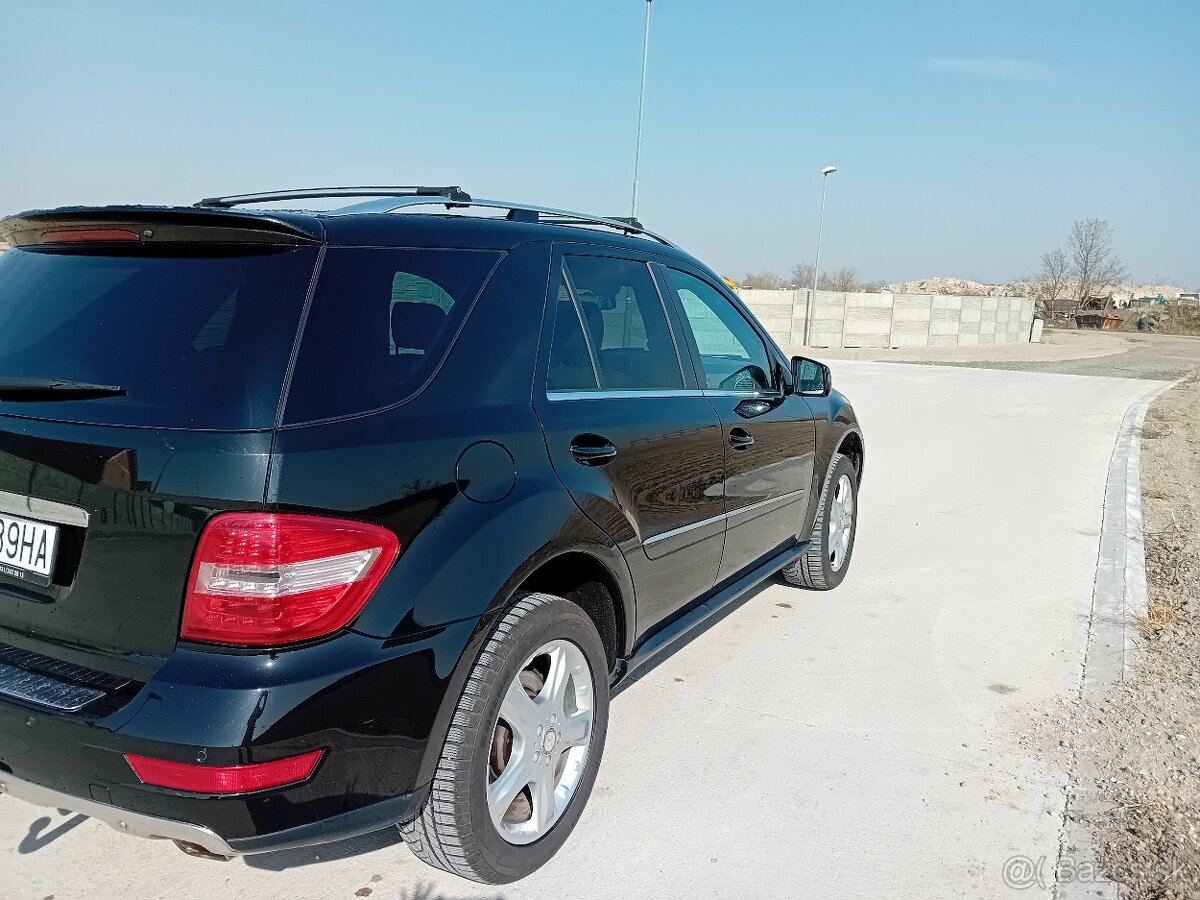 Mercedes Benz ML 350