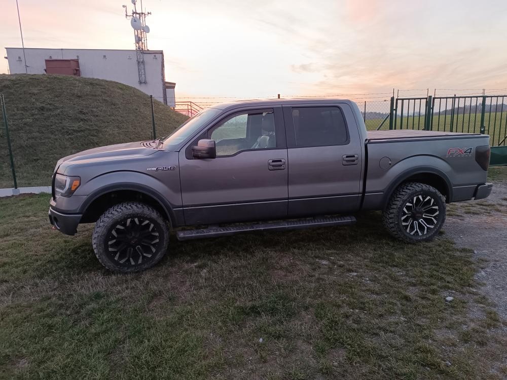 FORD F150 5.O V8 268KW LPG 4x4 offroad